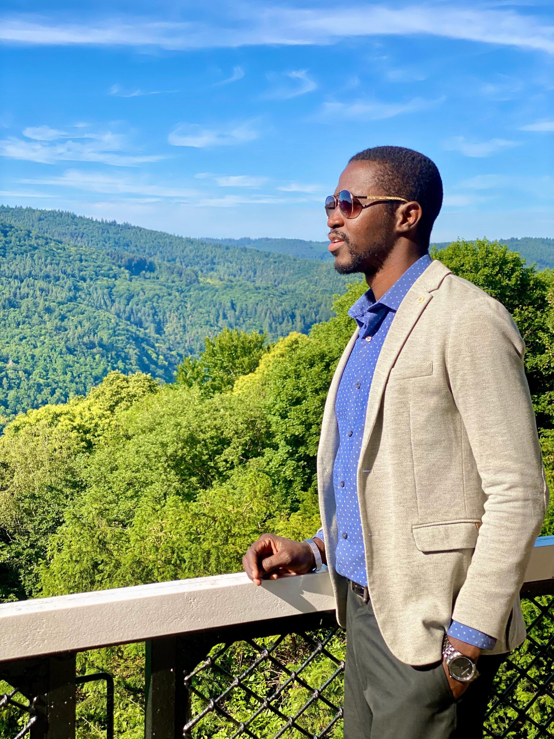 Dr. Alhaji K. Tarawally – Guide to Success Dr. Alhaji K. Tarawally - Guide to Success